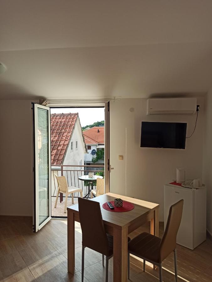 Lastva Holliday Rooms Budua Esterno foto