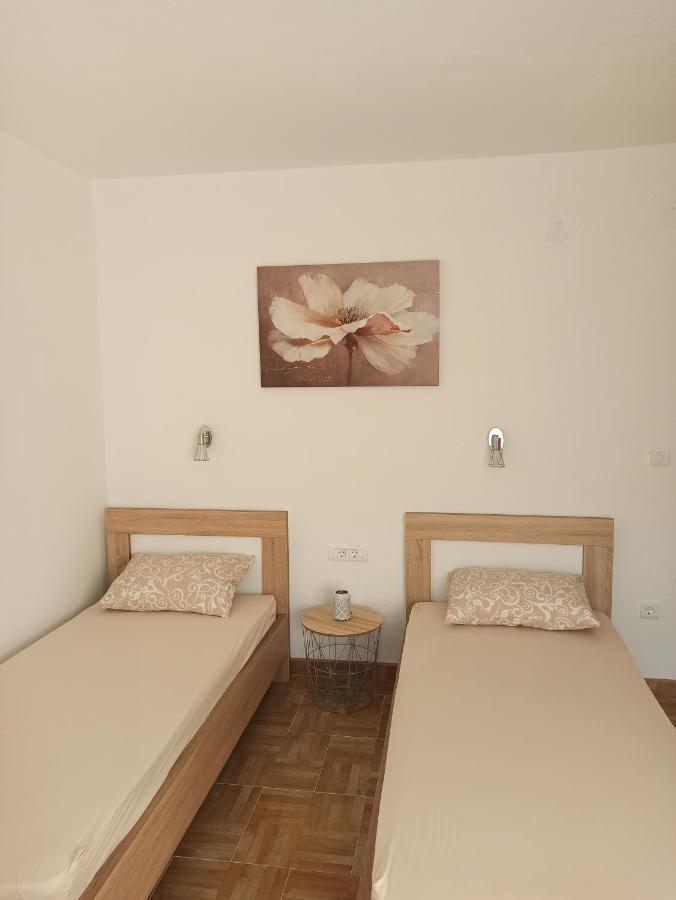 Lastva Holliday Rooms Budua Esterno foto