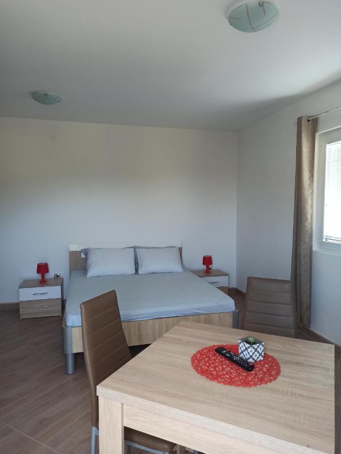 Lastva Holliday Rooms Budua Esterno foto
