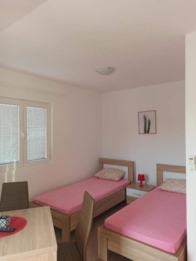 Lastva Holliday Rooms Budua Esterno foto