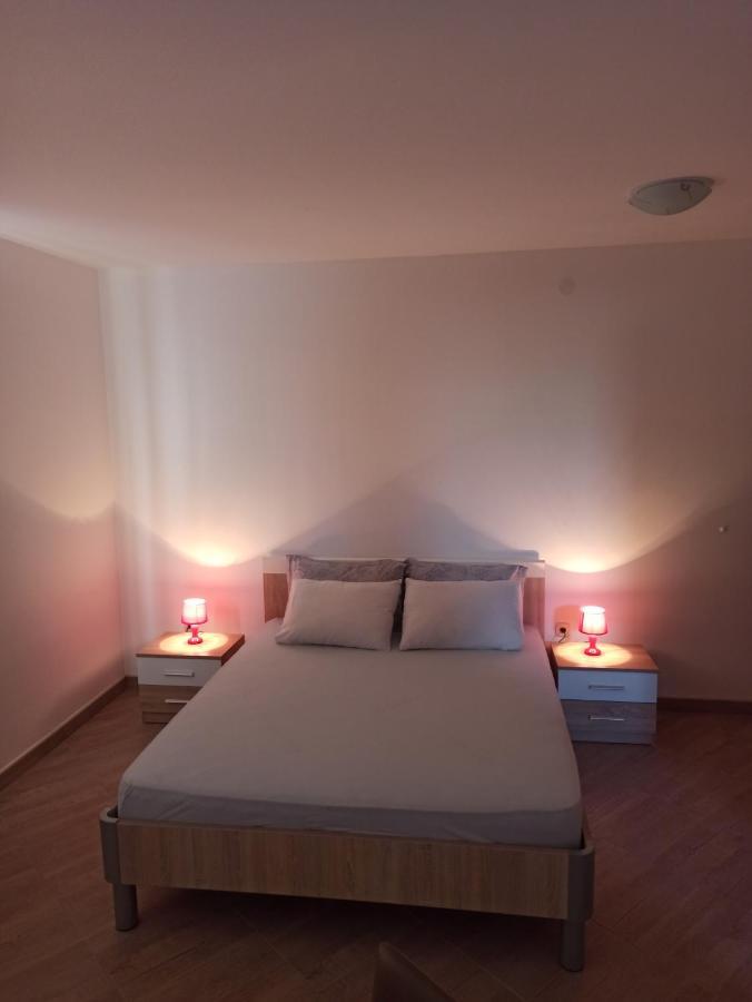 Lastva Holliday Rooms Budua Esterno foto